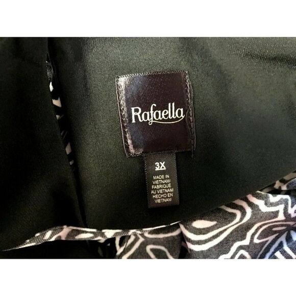 Rafaella Abstract Floral Flowy Dress 3X Black White Pullover Longer Sides NEW - Picture 7 of 8